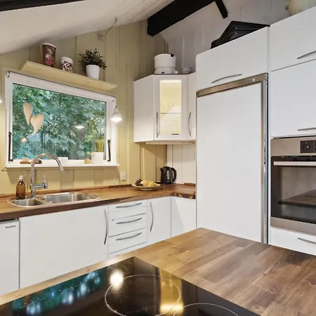 3 Bedroom Cozy In Casa vacanze *