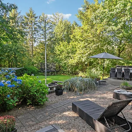 3 Bedroom Cozy In Feriehus
