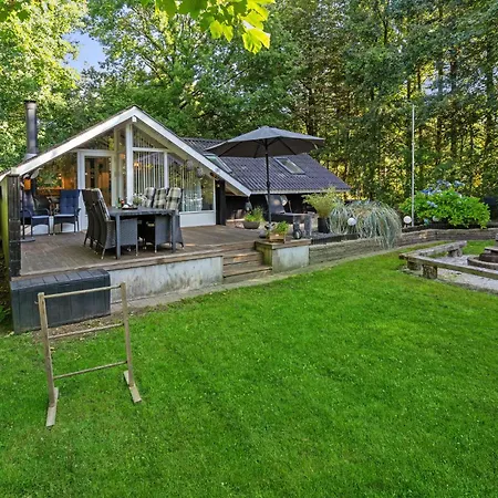 3 Bedroom Cozy In * Toftlund