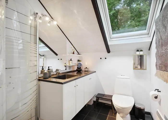 3 Bedroom Cozy In Feriehus