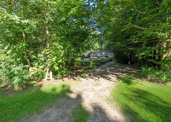 3 Bedroom Cozy In Feriehus *